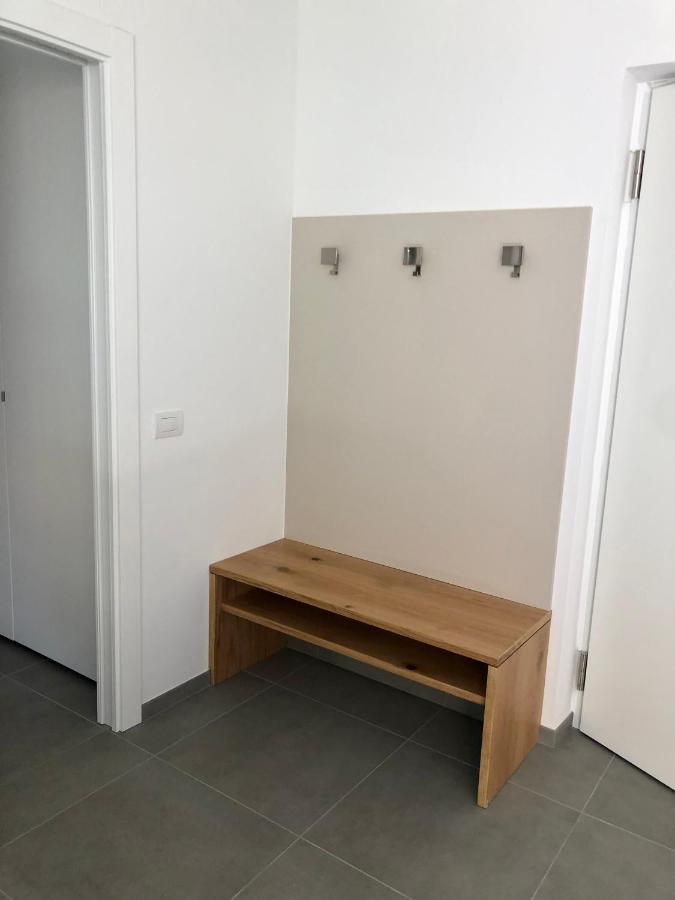 Emma'S Riva Apartment Ngoại thất bức ảnh